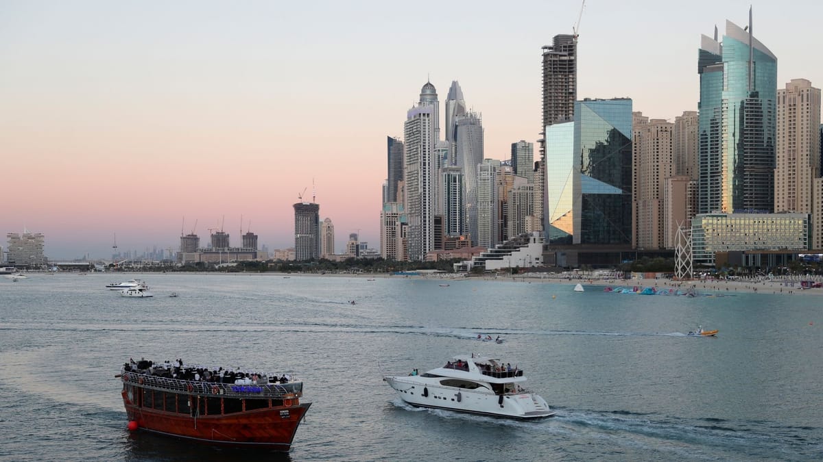 The UAE Goes into Partnership with Start-Up Deel to Attract Foreign Workers