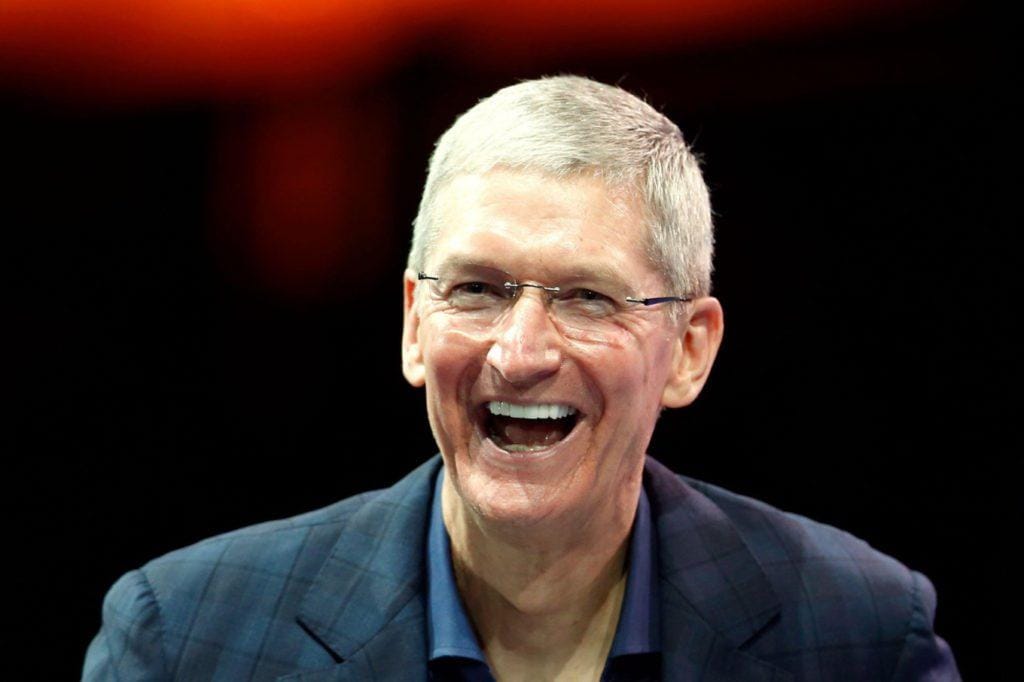 Tim Cook Answers Why Apple Will Not Support RCS, the Standard that Replaces SMS