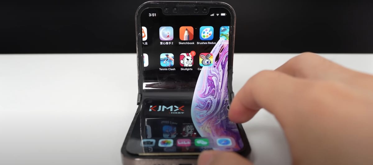 Chinese Bloggers Create Foldable iPhone