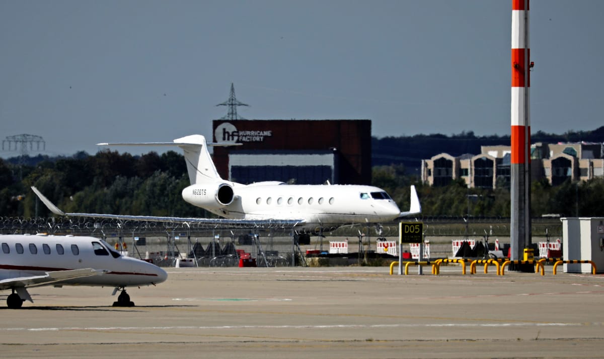 Account That Tracks Elon Musk's Jet Is Back on Twitter, But Will It Stay?