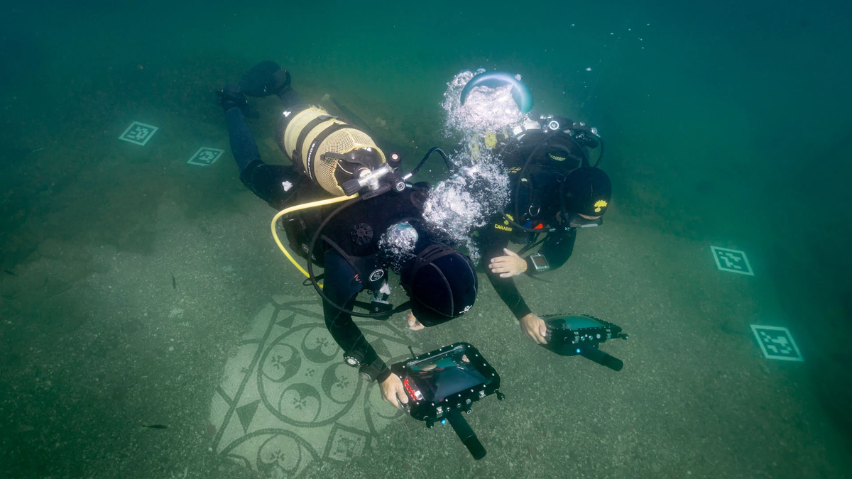 Engineers developed 'acoustic internet' that could work underwater to explore Roman ruins