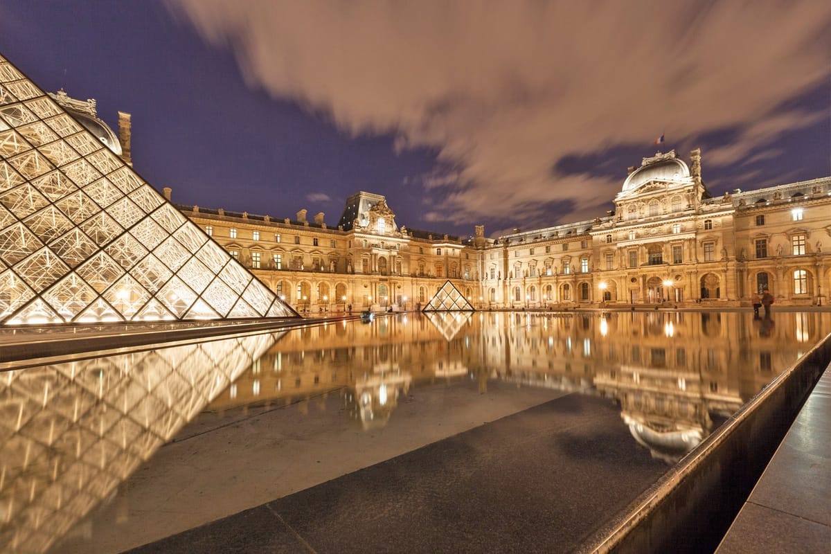 AI artist Claire Silver is to debut her NFT collection at the Louvre