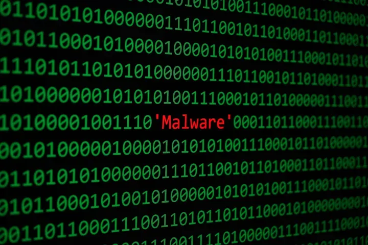 Google halts malware targeting sensitive data of Chrome users