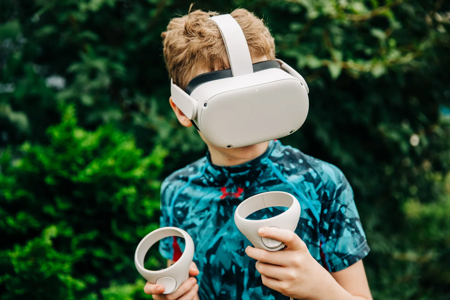 Meta lowers age restriction for Quest Headsets from 13 to 10