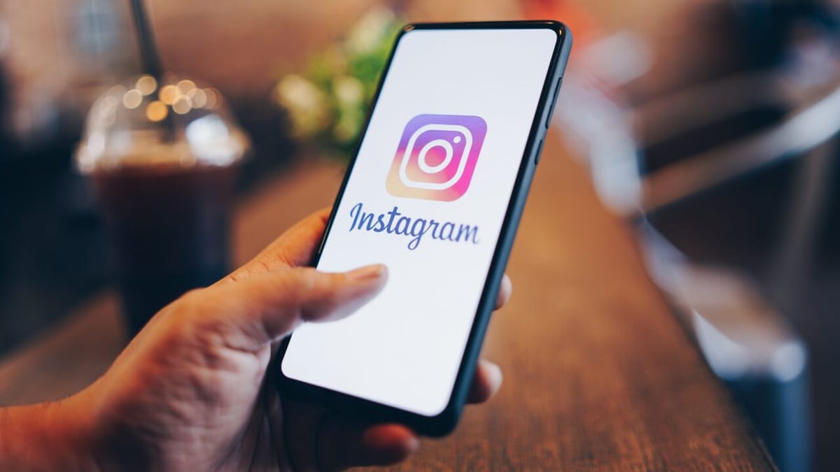 Instagram tests AI chatbot feature for direct messages