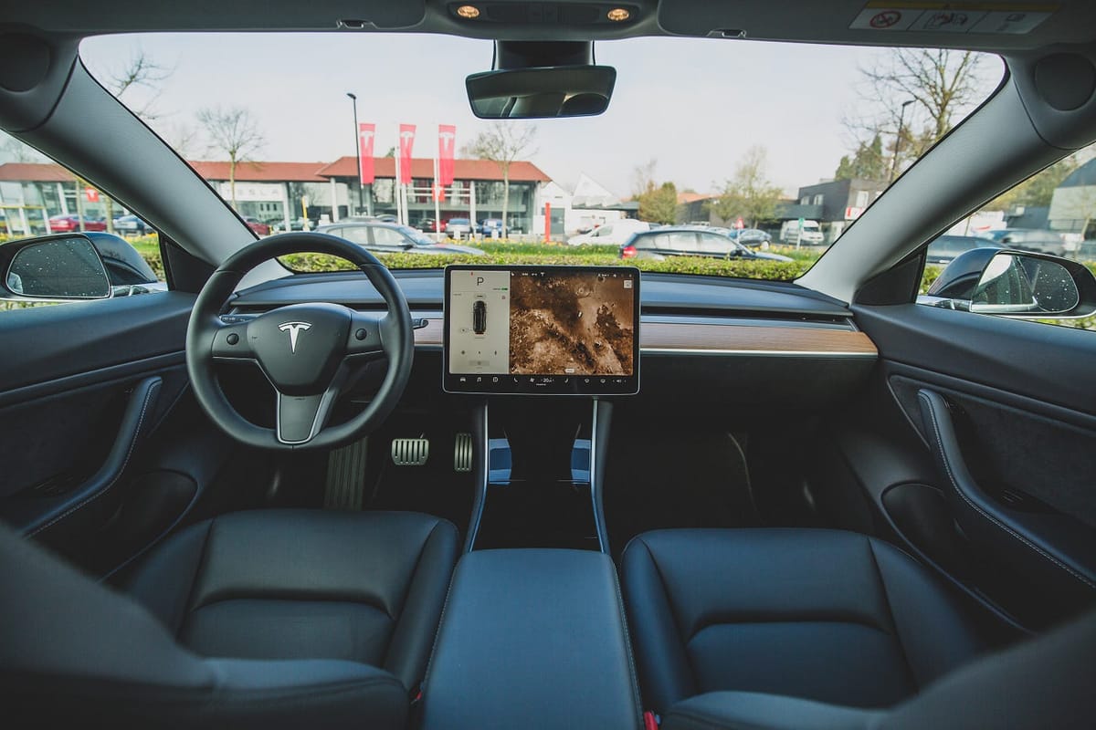 Tesla's customers now allowed one-time transfer of Full Self-Driving to new vehicles