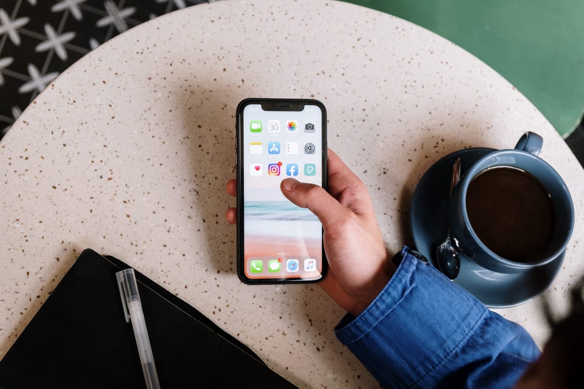 Meta responds to EU regulators with ad-free subscription for Facebook and Instagram