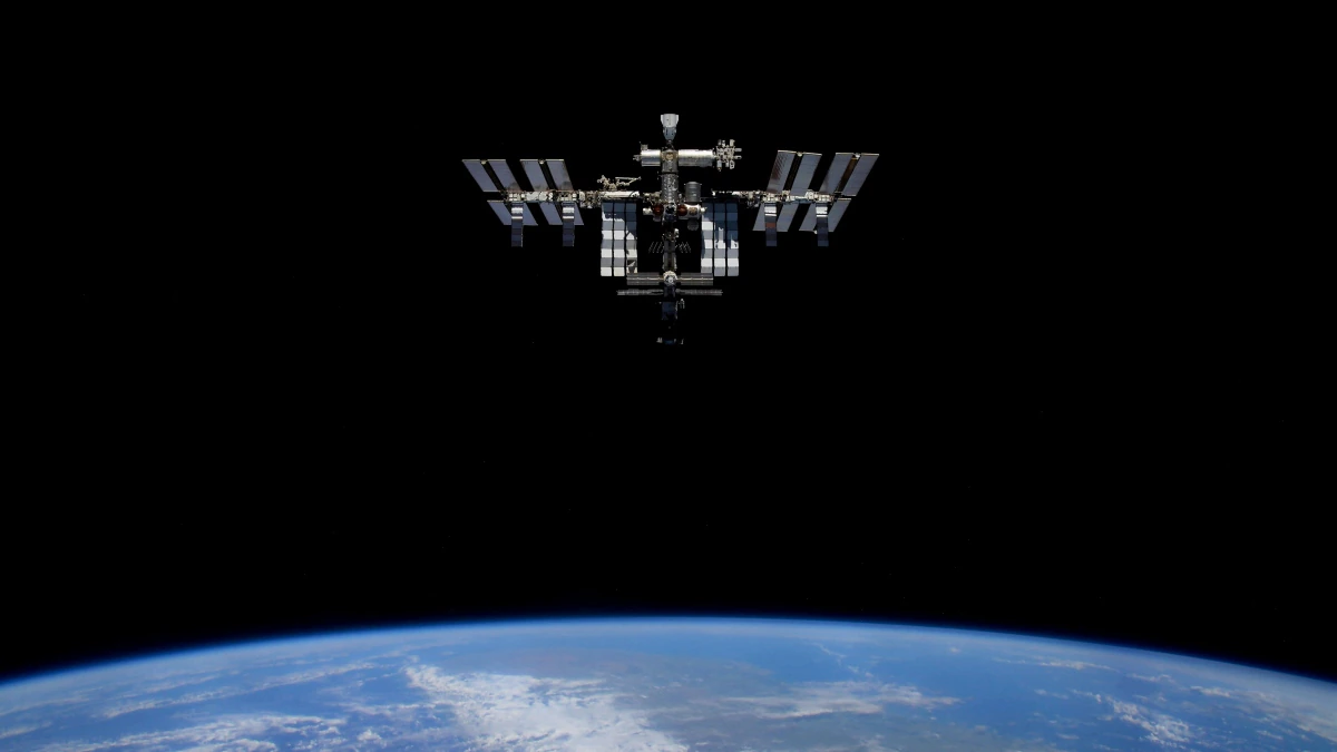 NASA's new app makes it easy for stargazers to spot the International Space Station