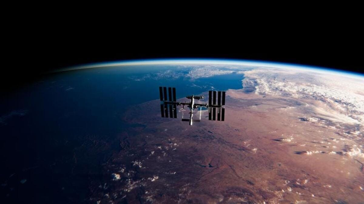NASA faces $1 billion task to safely retire International Space Station