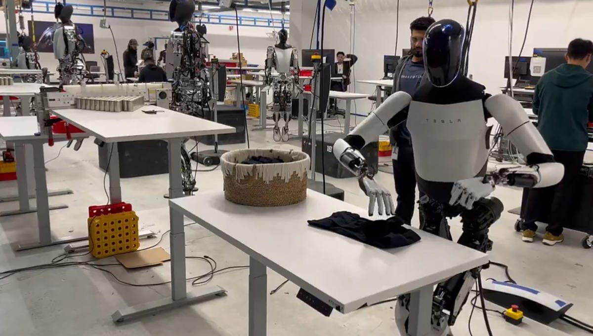 Full autonomy of Elon Musk's Optimus remains a distant goal