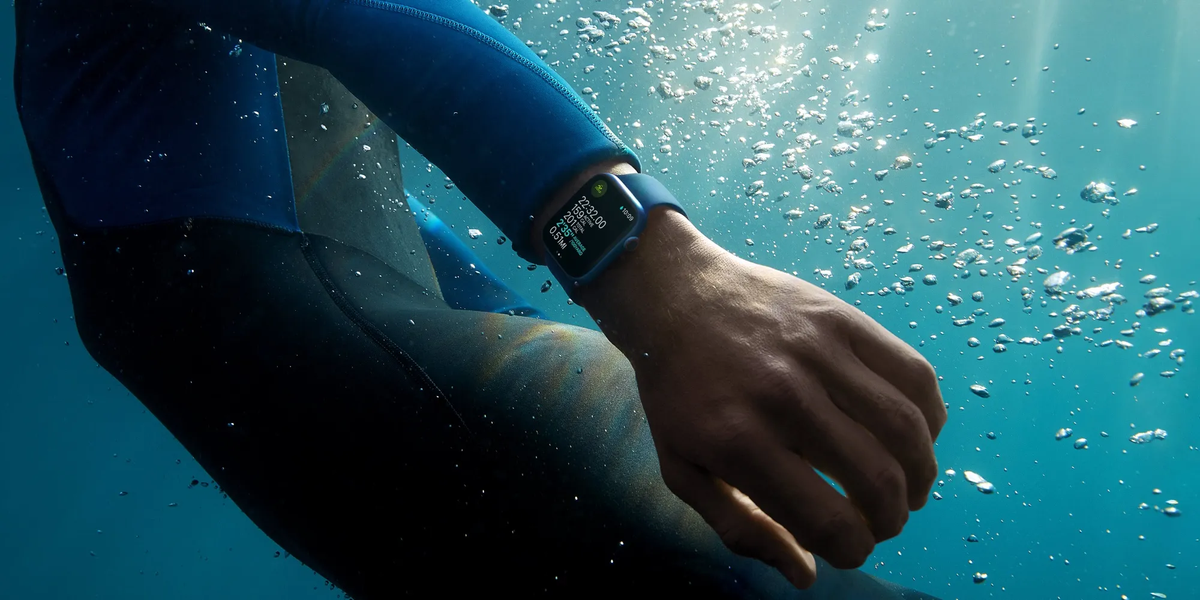 Apple Watch patent suggests potential emergency SOS feature for swimmers