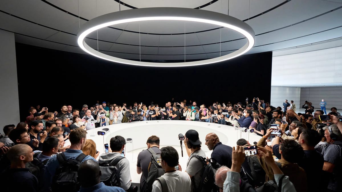 Apple reportedly working to bring AI to Vision Pro