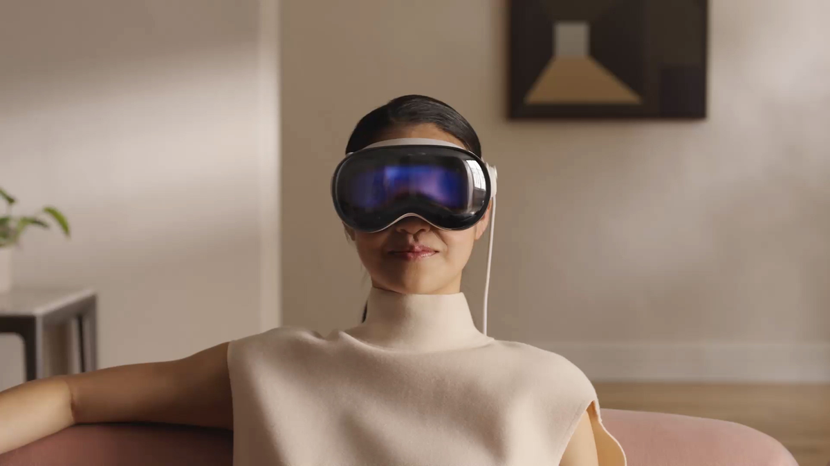 Apple Delays Vision Pro Launch by Several Years
