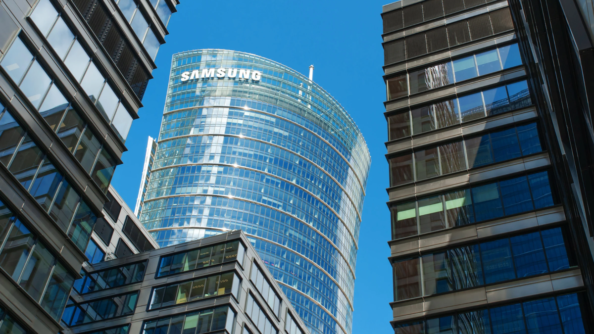 Samsung to Unveil Smart XR Glasses in Januar