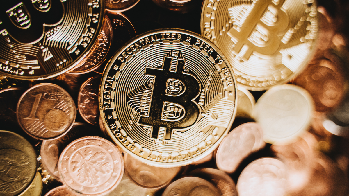 Trump to Host First-Ever White House Crypto Summit