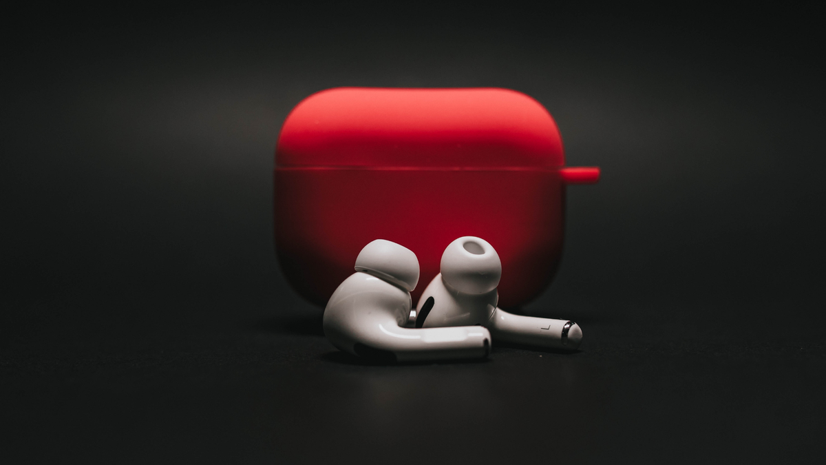 iOS 26 beta teases live translation for AirPods