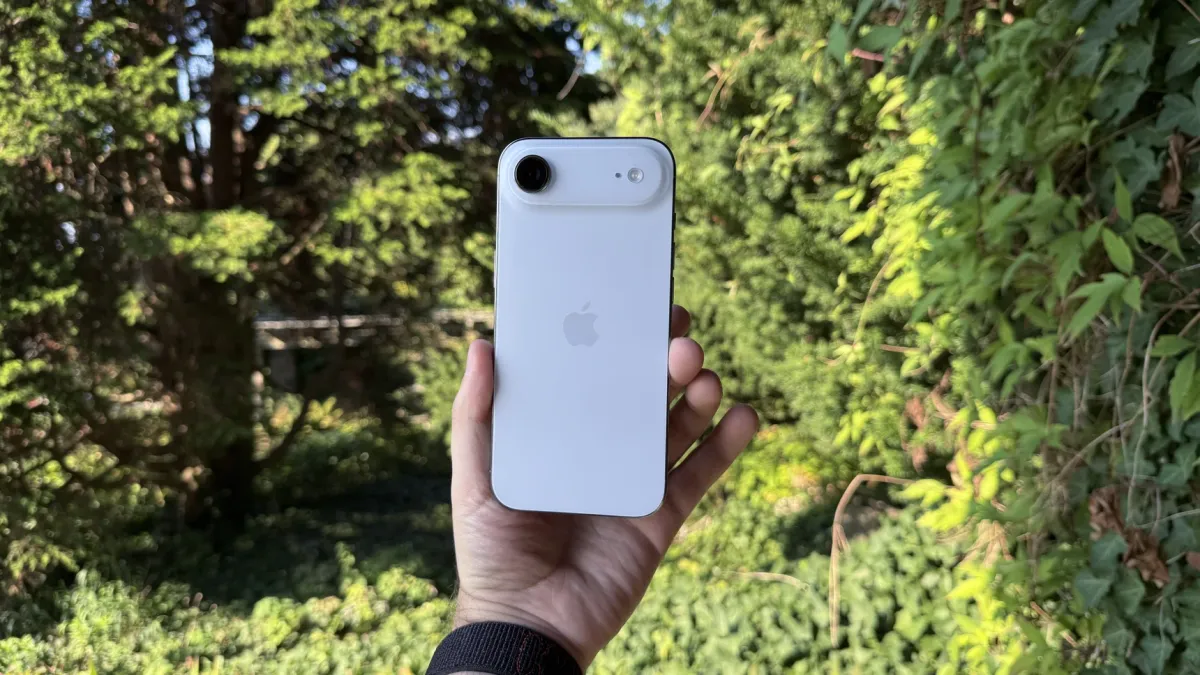 Apple delays next iPhone Air due to weak demand