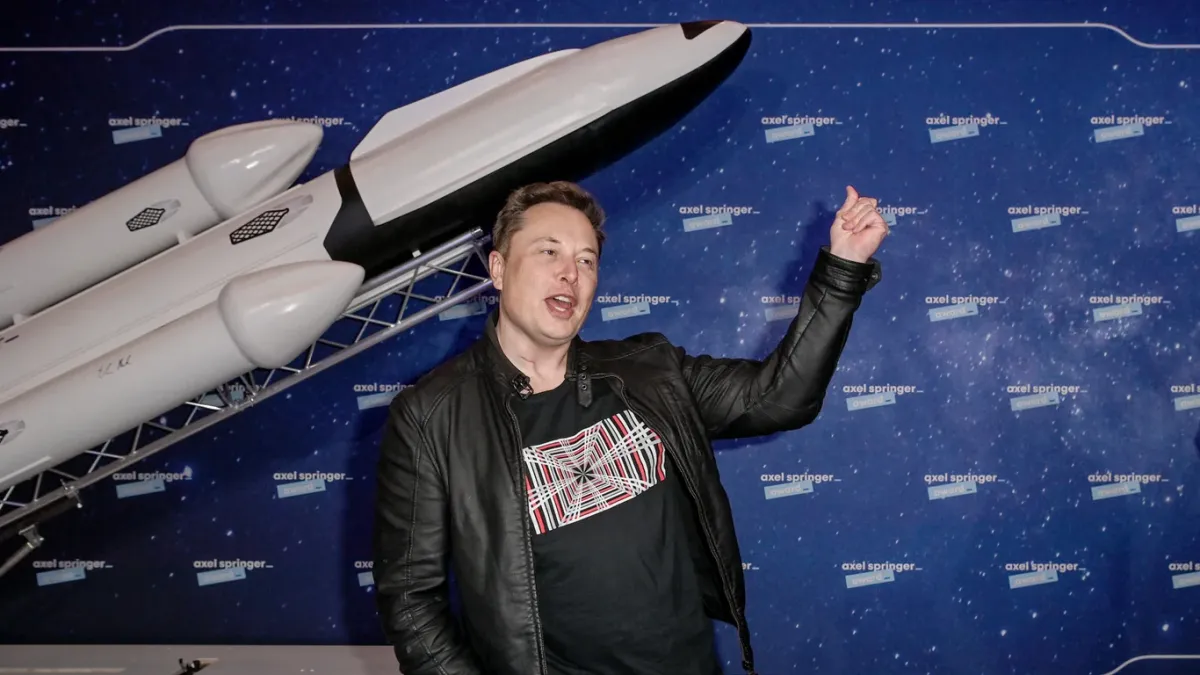 Elon Musk says SpaceX could begin building a Mars base within 5–7 years
