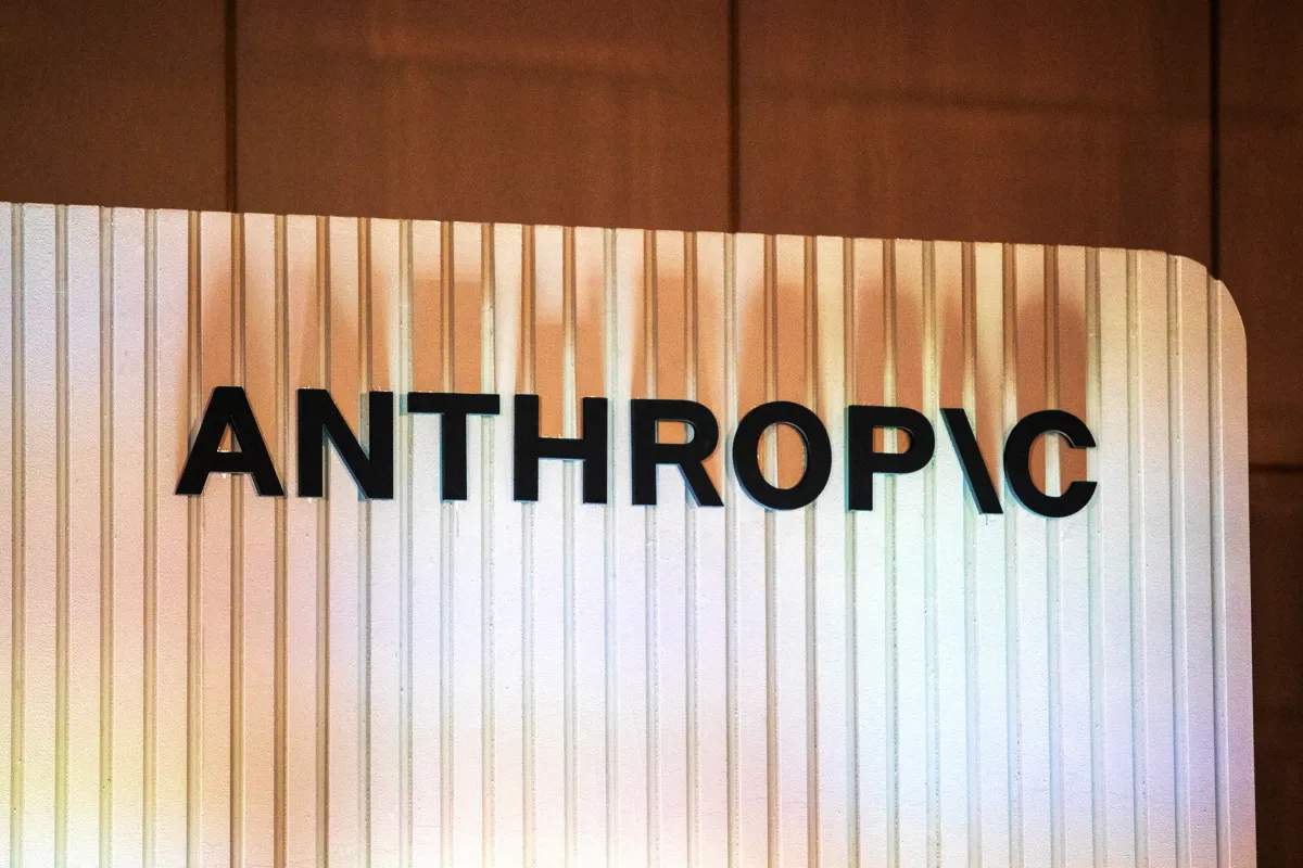 Trump bans U.S. agencies from using Anthropic technology
