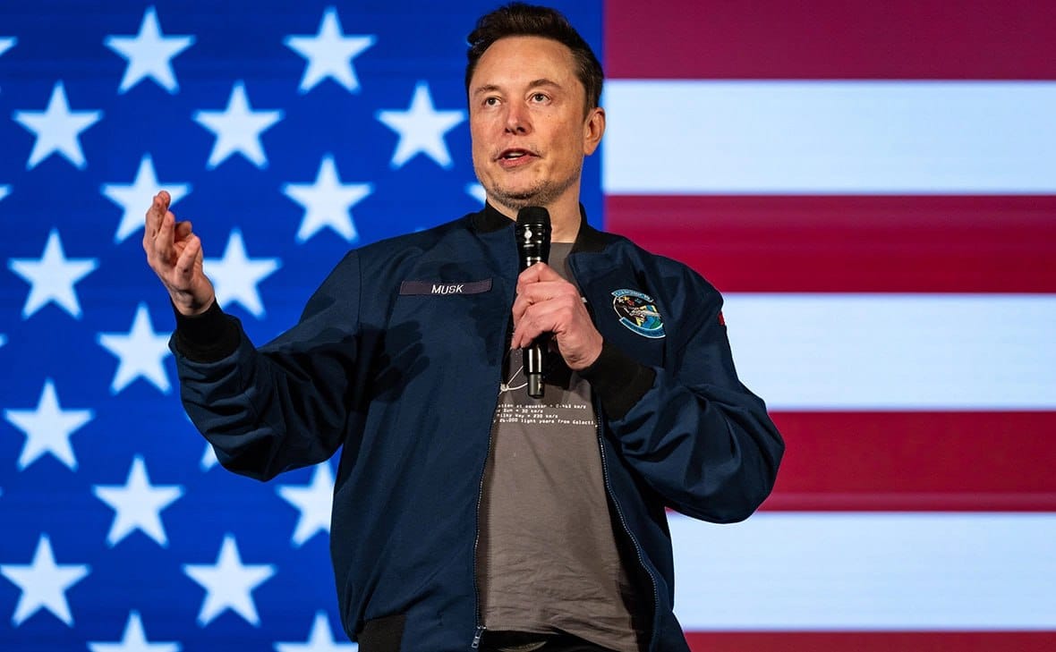 Elon Musk calls to address AI-driven unemployment with government payments