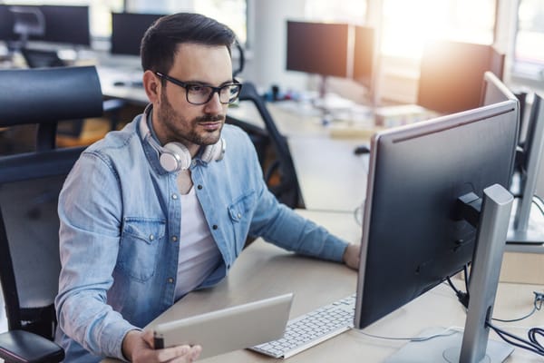 Dubai Software Engineers are the Third-Highest Earners in the Industry Worldwide