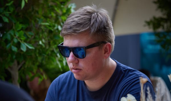 Life in Dubai. Conversation with Mitia Muravev