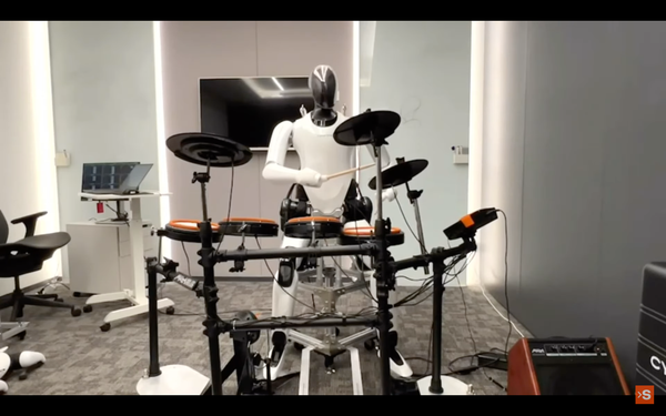 Watch the human-like robot from Xiaomi playing drums