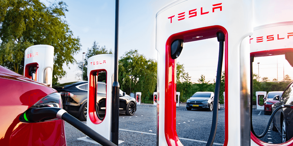 Shape of Tesla's strategy to allow non-Tesla EVs access to Superchargers