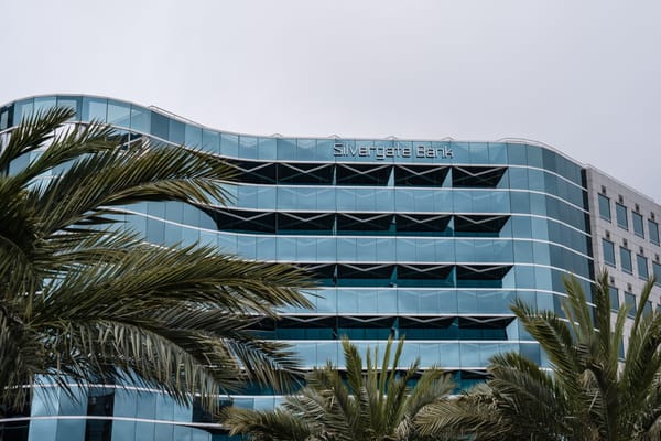 Silvergate Bank experiences a collapse
