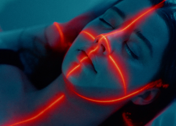 Exploring the Inner Landscapes: Sarah McDaniel's Artistic Journey from Modeling to Neuroscience