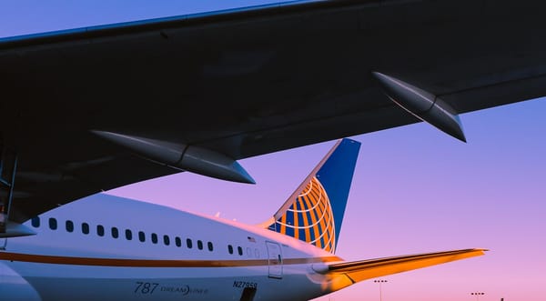 United Airlines to offer free Starlink Wi-Fi on all flights by 2025