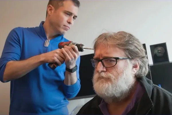 Gabe Newell’s Startup to Launch a Neuralink Rival by Year’s End