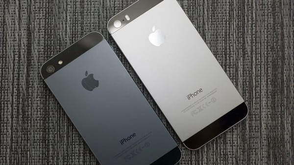 Apple declares iPhone 5 obsolete